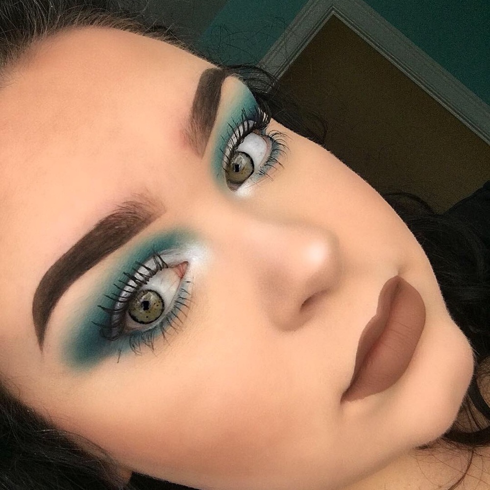 Meet your Posher, Jada